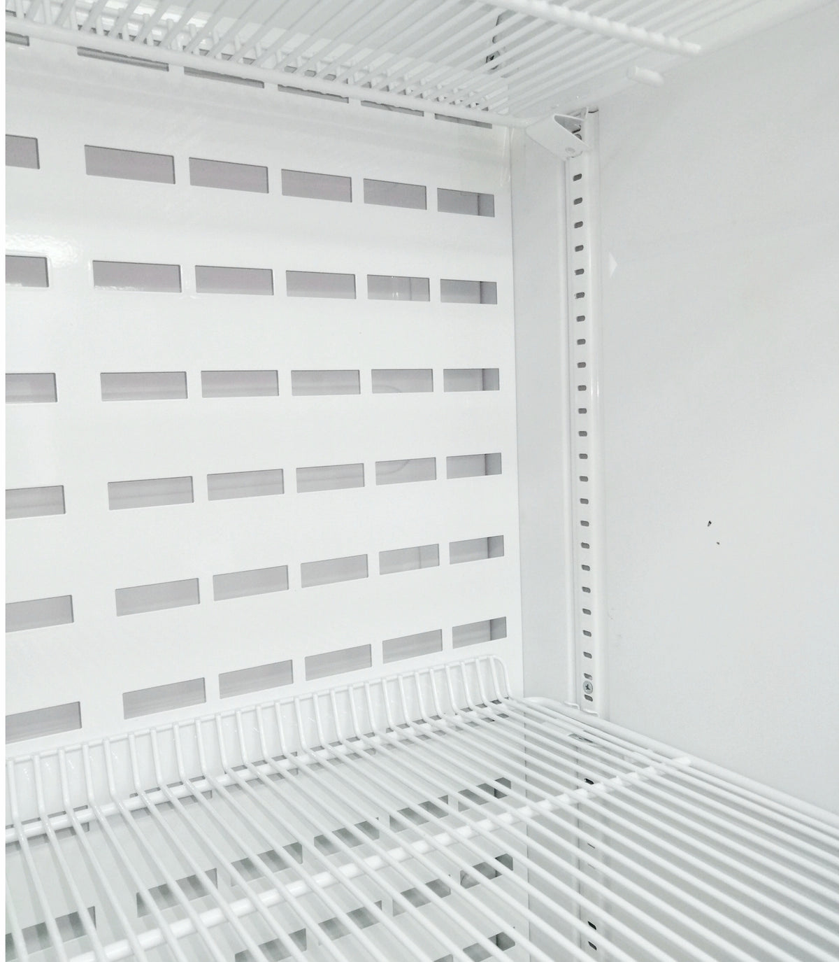 Réfrigérateur Pharmacie MD40DD Maxline 1.690 €/HT MonFrigoPharma.com